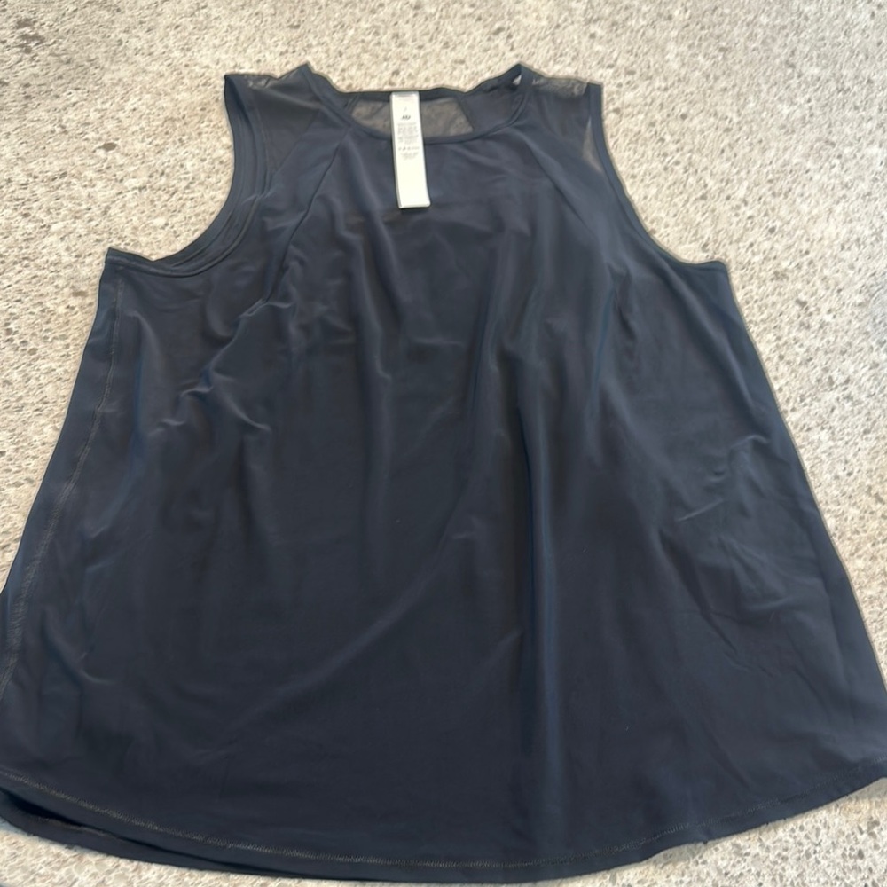 Lululemon Athletica Black Sleeveless sculpt Tank Top never worn
